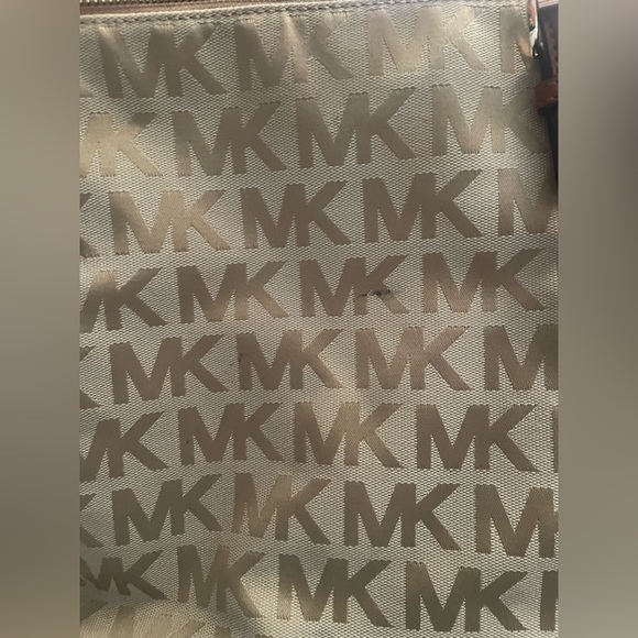 SOLD - Picture 3 of 5